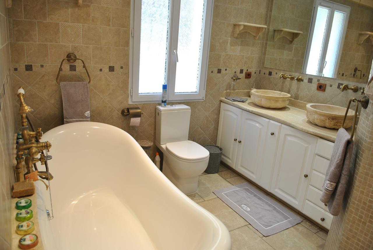 Villa Quinissole Sainte-Anastasie-sur-Issole Luaran gambar